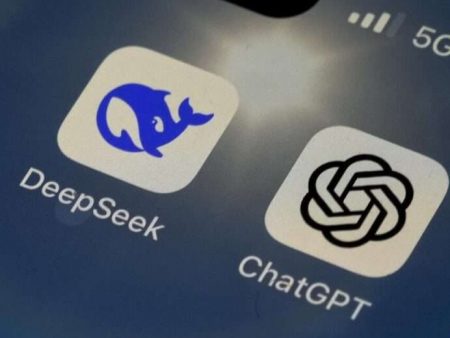DeepSeek VS ChatGPT: сравнение нашумевшего китайца с аналогами